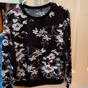 Shein black floral crewneck sweatshirt, size small.
